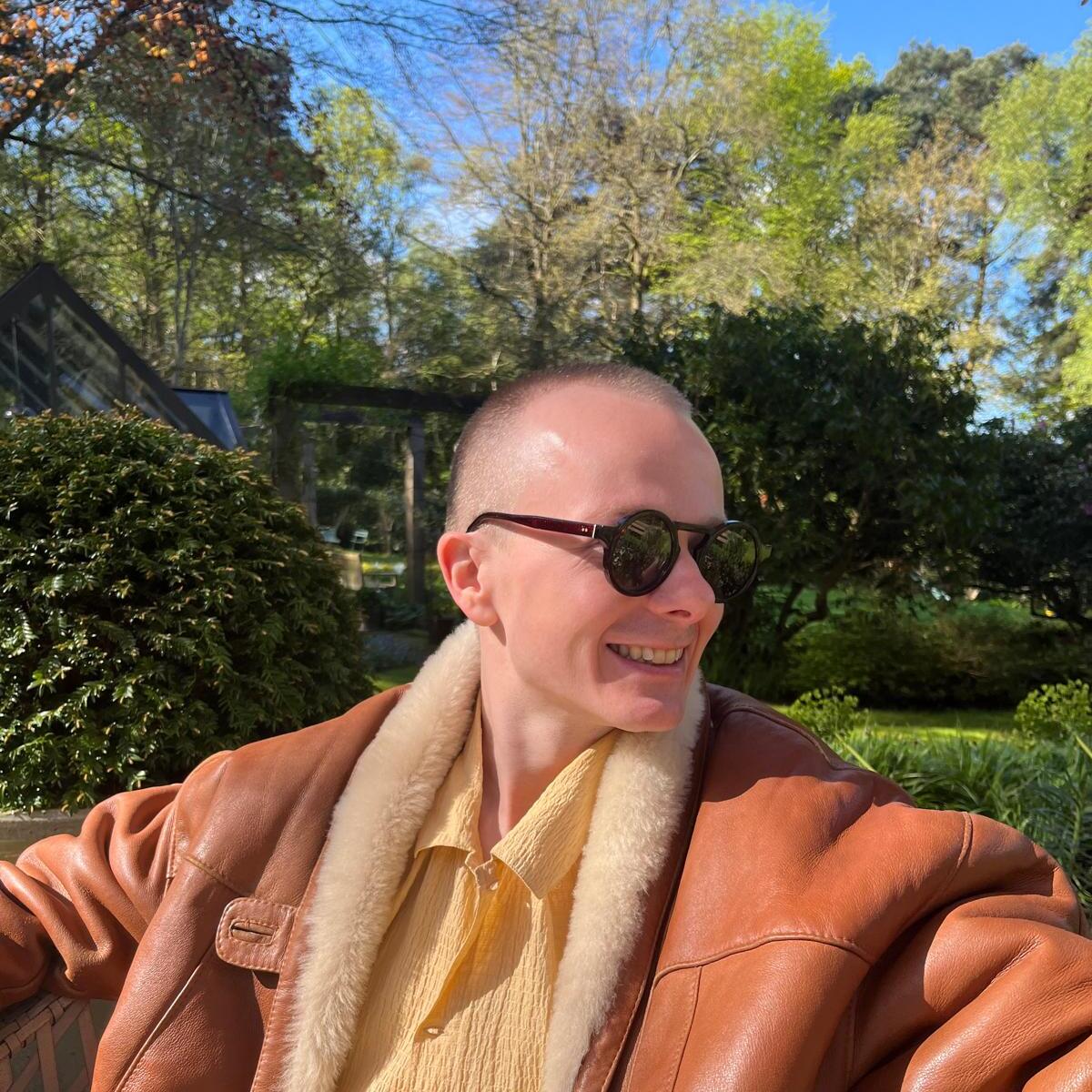 profile_pic_me_square.jpg